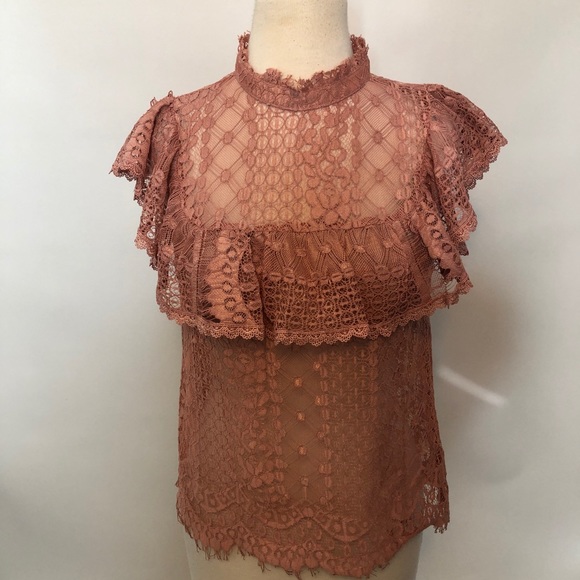 Champagne & Strawberry Tops - Champagne & Strawberry Pink lace top small